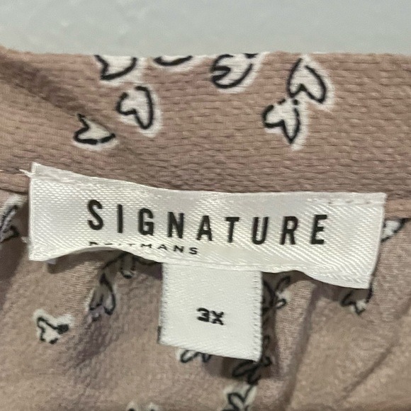 Reitmans Square Neck Blouse - Picture 2 of 2